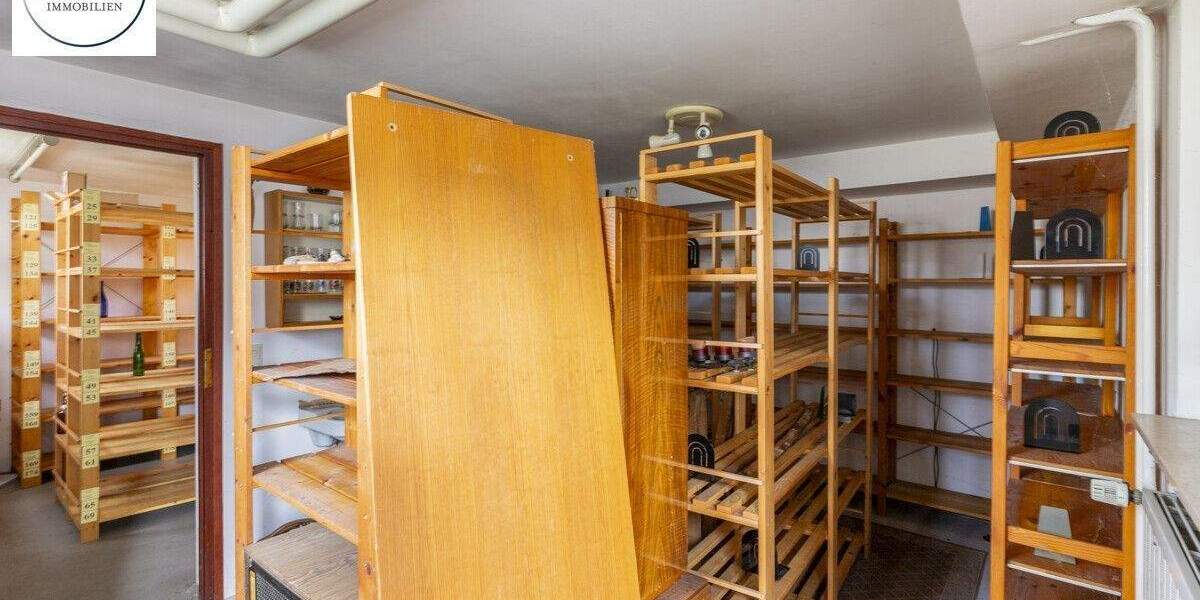 Mehrfamilienhaus, Wohnhaus Schorndorf - 8 Zimmer, 160 m&sup2;, 398.000&euro; | Angebot:25738428