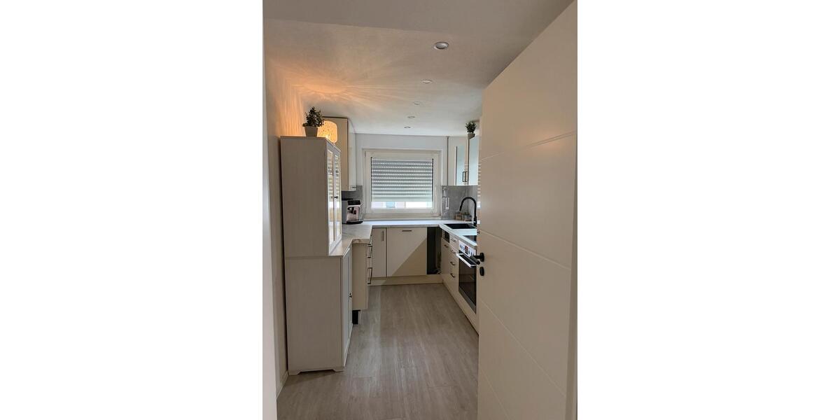 Etagenwohnung Wernau (Neckar) - 3 Zimmer, 76 m&sup2;, 349.000&euro; | Angebot:25965952