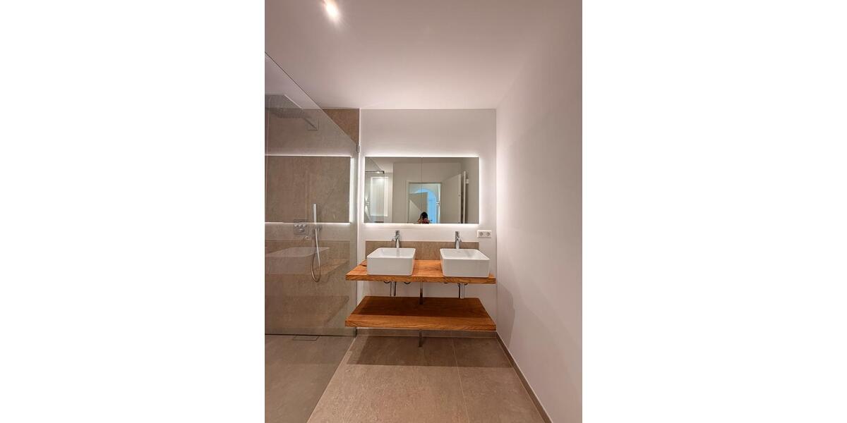 Dachgeschoßwohnung Kornwestheim - 4 Zimmer, 108 m&sup2;, 560.000&euro; | Angebot:26050848