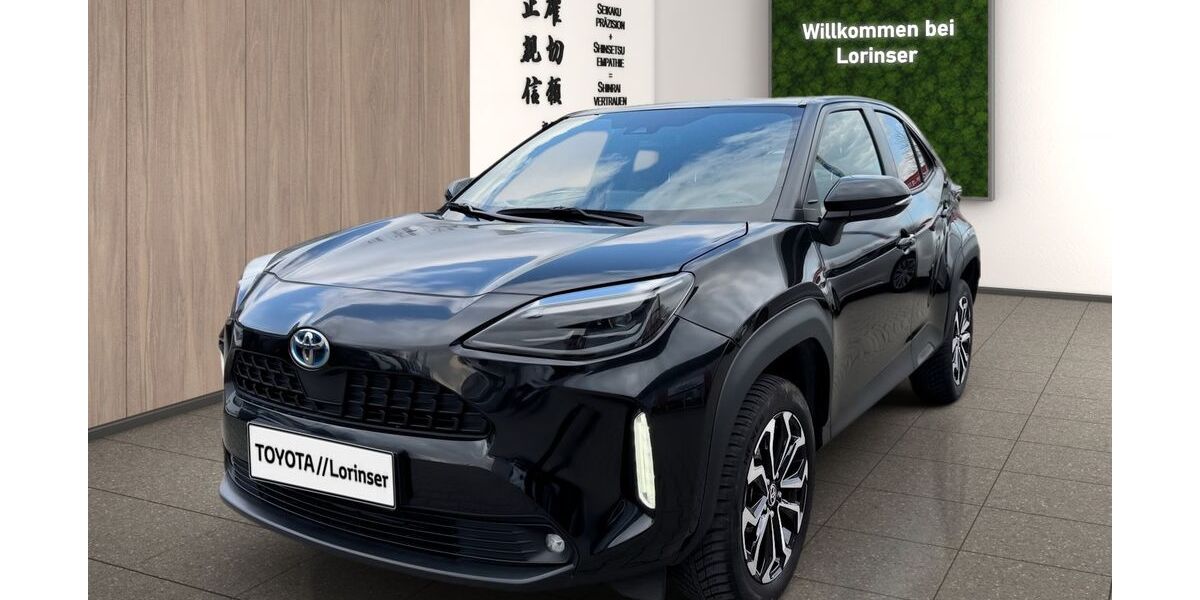 Toyota Yaris Cross 30.811 km 22.990 &euro; Backnang 71522