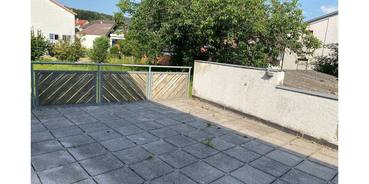 Einfamilienhaus Großbottwar Winzerhausen - 1 Zimmer, 329 m&sup2;, 449.000&euro; | Angebot:25747365