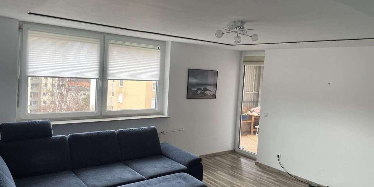 Etagenwohnung Böblingen - 3 Zimmer, 81 m&sup2;, 299.000&euro; | Angebot:25235388