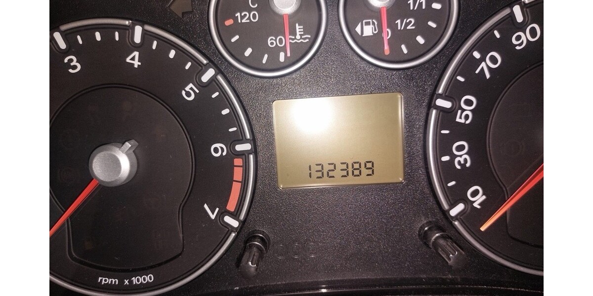 Ford Fiesta 132.000 km 1.800 &euro; Böblingen 71032