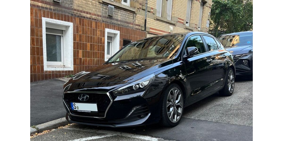 Hyundai i30 131.500 km 13.750 &euro; Stuttgart 70190