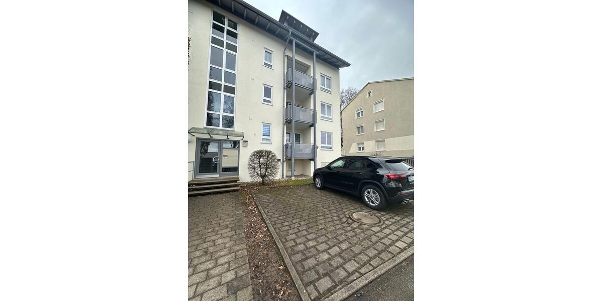 Erdgeschoßwohnung Esslingen am Neckar Pliensauvorstadt - 3 Zimmer, 82 m&sup2;, 350.000&euro; | Angebot:25169922