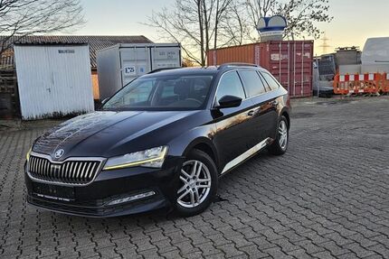 Skoda Superb 209.000 km 14.900 &euro; Waiblingen Neustadt ( 15 km von Stuttgart ) 71336