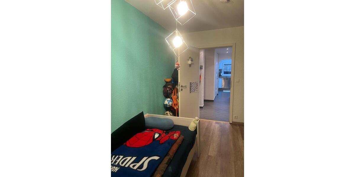 Etagenwohnung Ludwigsburg Eglosheim - 3 Zimmer, 85 m&sup2;, 1.500&euro; | Angebot:24830902