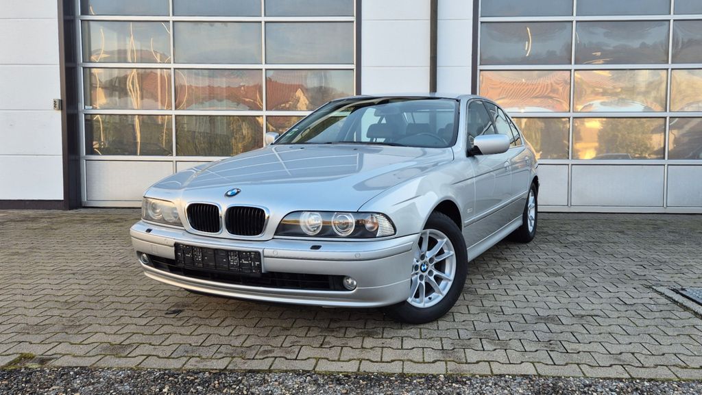 BMW 530 69.000 km 15.990 &euro; Untergruppenbach 74199