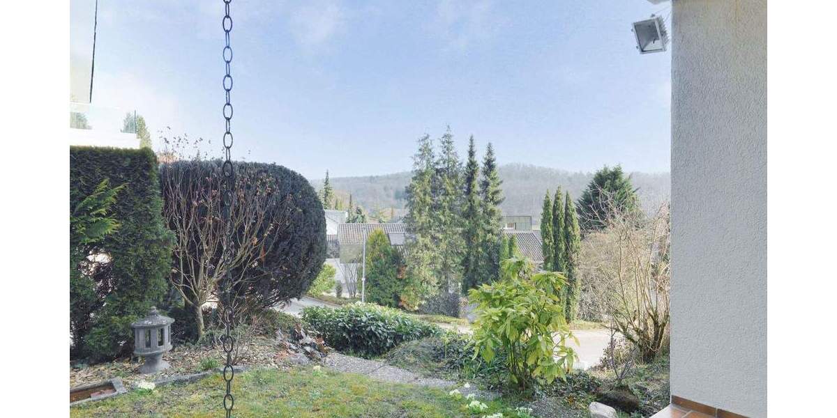 Etagenwohnung Leonberg Ramtel - 4 Zimmer, 110 m&sup2;, 397.000&euro; | Angebot:25687104