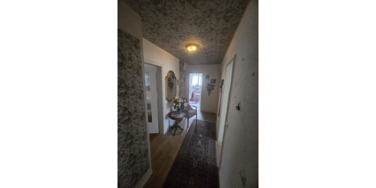 Etagenwohnung Stuttgart Ost - 3 Zimmer, 84 m&sup2;, 395.000&euro; | Angebot:25685882