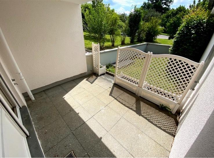 Erdgeschoßwohnung Sindelfingen - 2.5 Zimmer, 69 m&sup2;, 325.000&euro; | Angebot:25405613