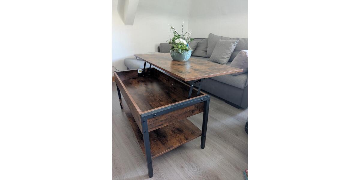 Dachgeschoßwohnung Kornwestheim - 3 Zimmer, 20 m&sup2;, 760&euro; | Angebot:26012923