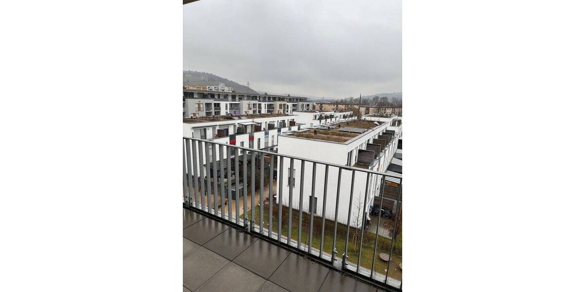 Etagenwohnung Esslingen am Neckar Weil - 4 Zimmer, 95 m&sup2;, 1.743&euro; | Angebot:25700605