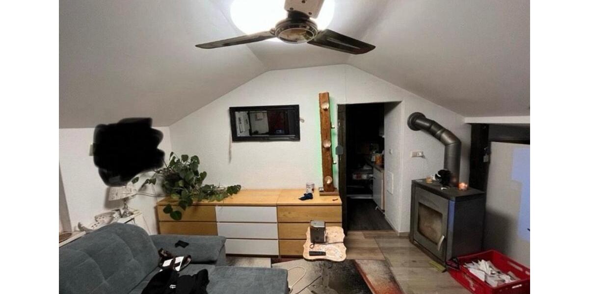 Einfamilienhaus Stuttgart Mühlhausen - 7 Zimmer, 126 m&sup2;, 3.200&euro; | Angebot:25291421