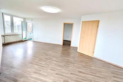 Wohnung Ludwigsburg - 2 Zimmer, 73 m&sup2;, 289.000&euro; | Angebot:25415563