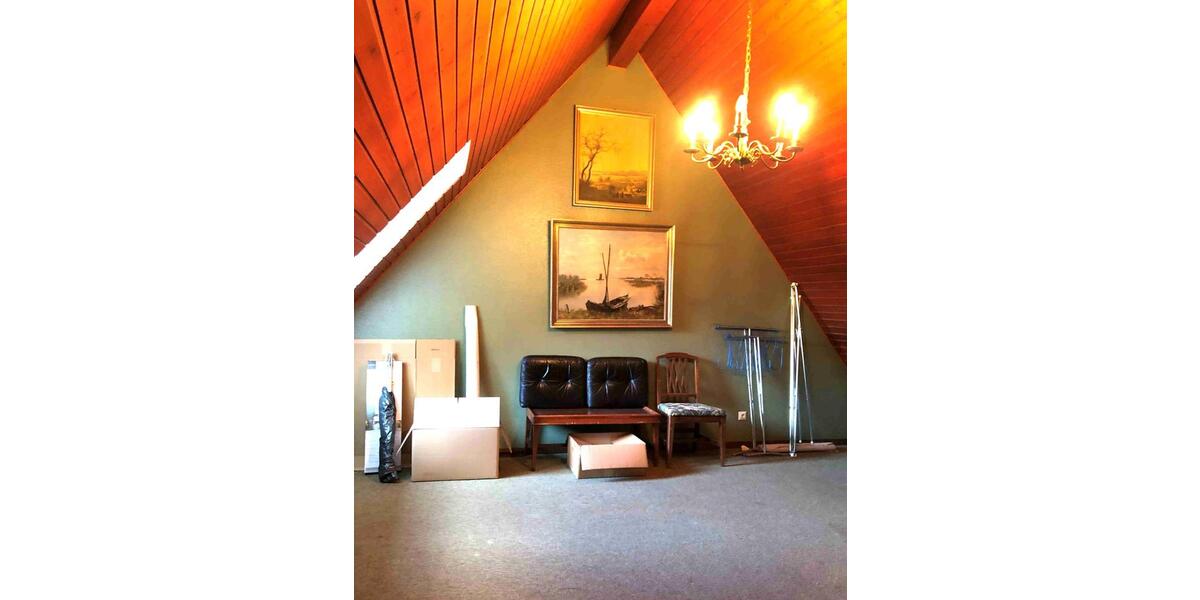 Dachgeschoßwohnung Steinheim an der Murr - 2.5 Zimmer, 72 m&sup2;, 690&euro; | Angebot:25944588