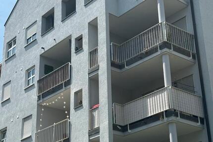 Wohnung Ditzingen - 2 Zimmer, 65 m&sup2;, 1.080&euro; | Angebot:26679239