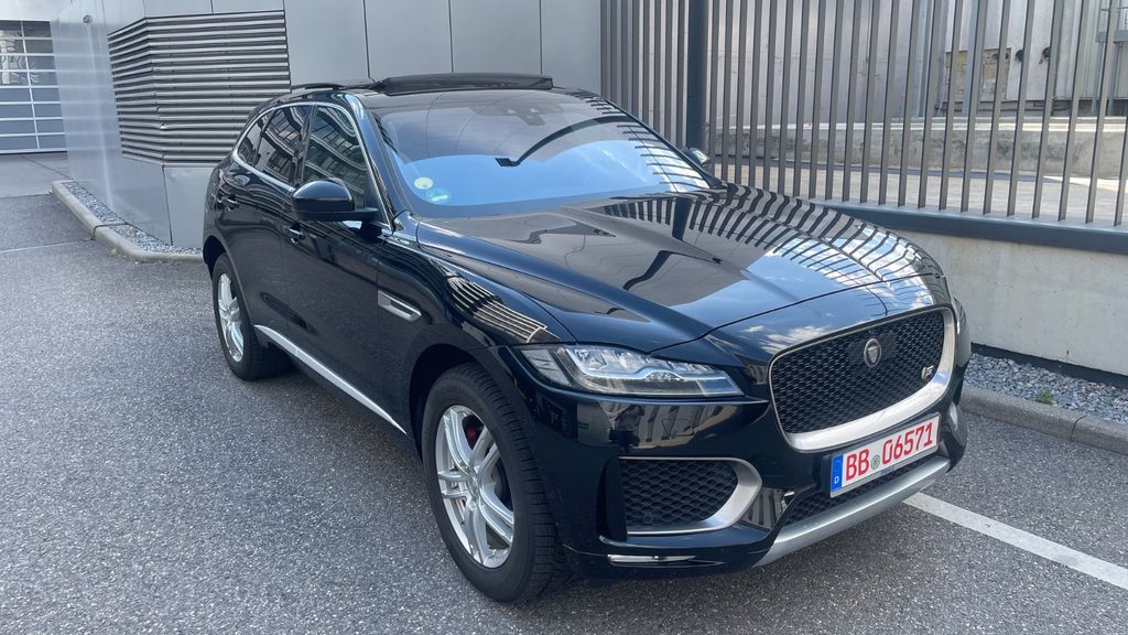 Jaguar F-Pace 133.000 km 25.500 &euro; Stuttgart 70565