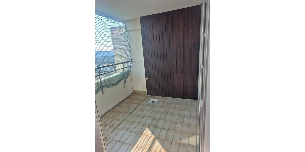 Etagenwohnung Leonberg - 1.5 Zimmer, 48 m&sup2;, 189.000&euro; | Angebot:25907056