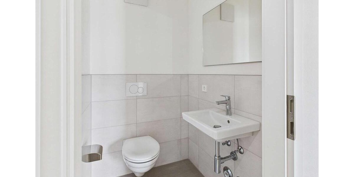 Dachgeschoßwohnung Sindelfingen Sindelfingen (Stadt) - 3 Zimmer, 83 m&sup2;, 1.600&euro; | Angebot:23216751