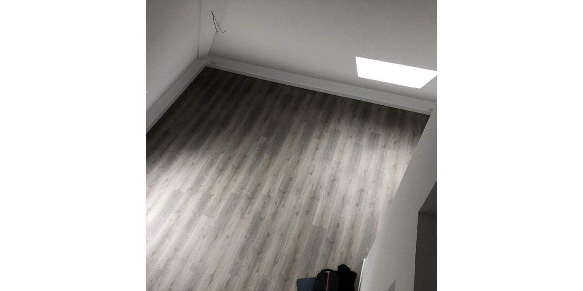 Etagenwohnung Stuttgart Mitte - 2 Zimmer, 48 m&sup2;, 766&euro; | Angebot:25657603