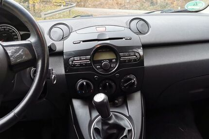 Mazda 2 130.775 km 4.800 &euro; Althutte 71566