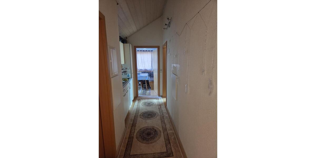 Dachgeschoßwohnung Lauffen am Neckar - 3 Zimmer, 54 m&sup2;, 900&euro; | Angebot:25919097