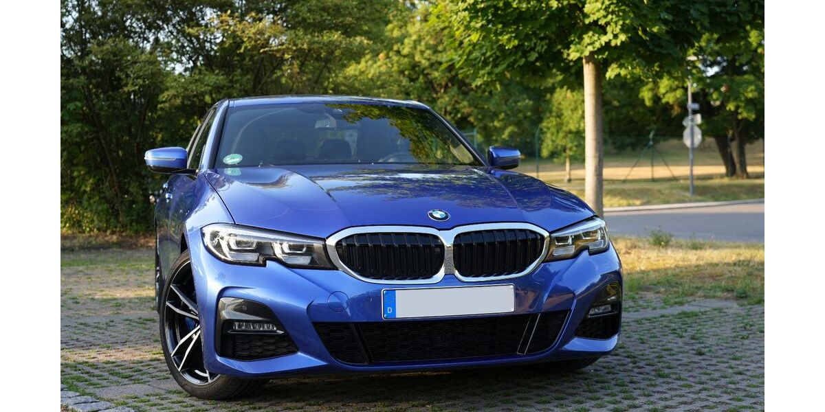BMW 330 57.000 km 31.500 &euro; Stuttgart 70437