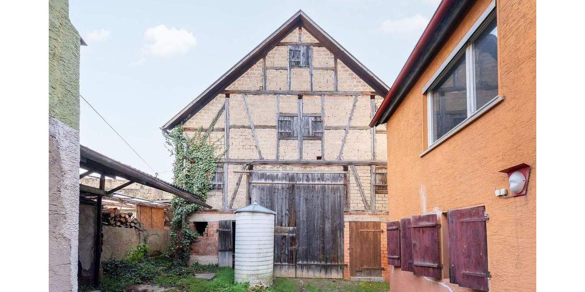 Mehrfamilienhaus, Wohnhaus Marbach am Neckar Marbach - 6 Zimmer, 121 m&sup2;, 225.000&euro; | Angebot:25698034