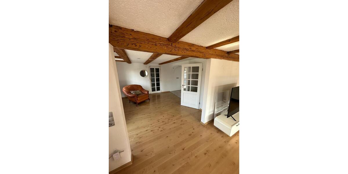 Einfamilienhaus Backnang - 3 Zimmer, 100 m&sup2;, 1.600&euro; | Angebot:26603228