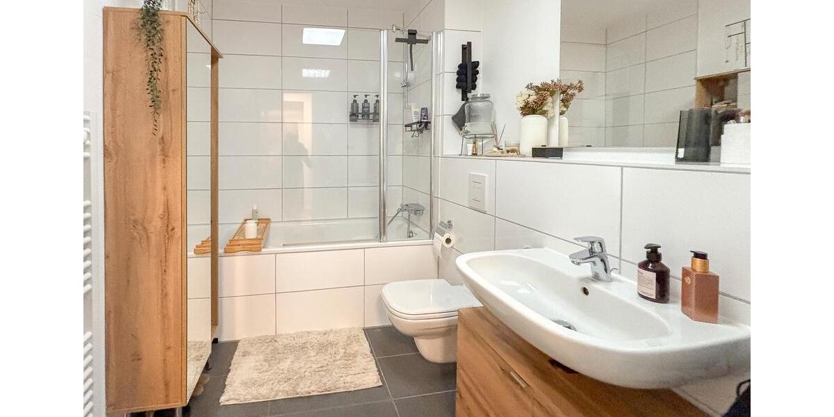 Etagenwohnung Stuttgart - 1 Zimmer, 72 m&sup2;, 1.285&euro; | Angebot:24849975