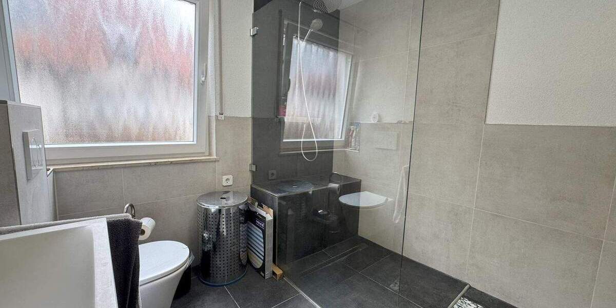 Reihenendhaus Albershausen - 7 Zimmer, 176 m&sup2;, 540.000&euro; | Angebot:25731908