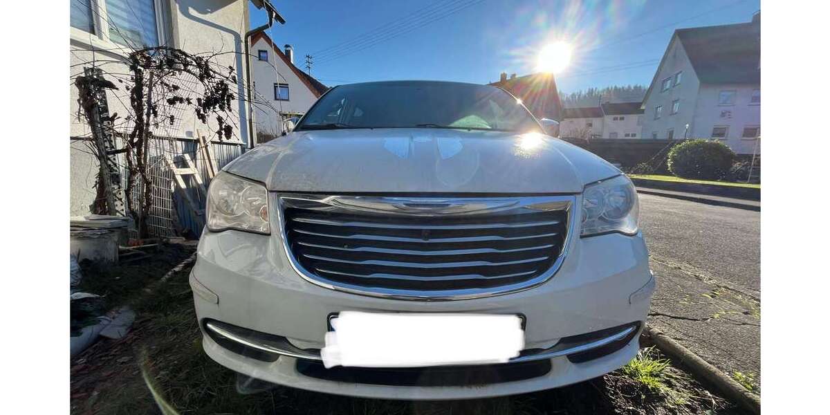 Chrysler Town & Country 165.000 km 12.500 &euro; Murrhardt 71540