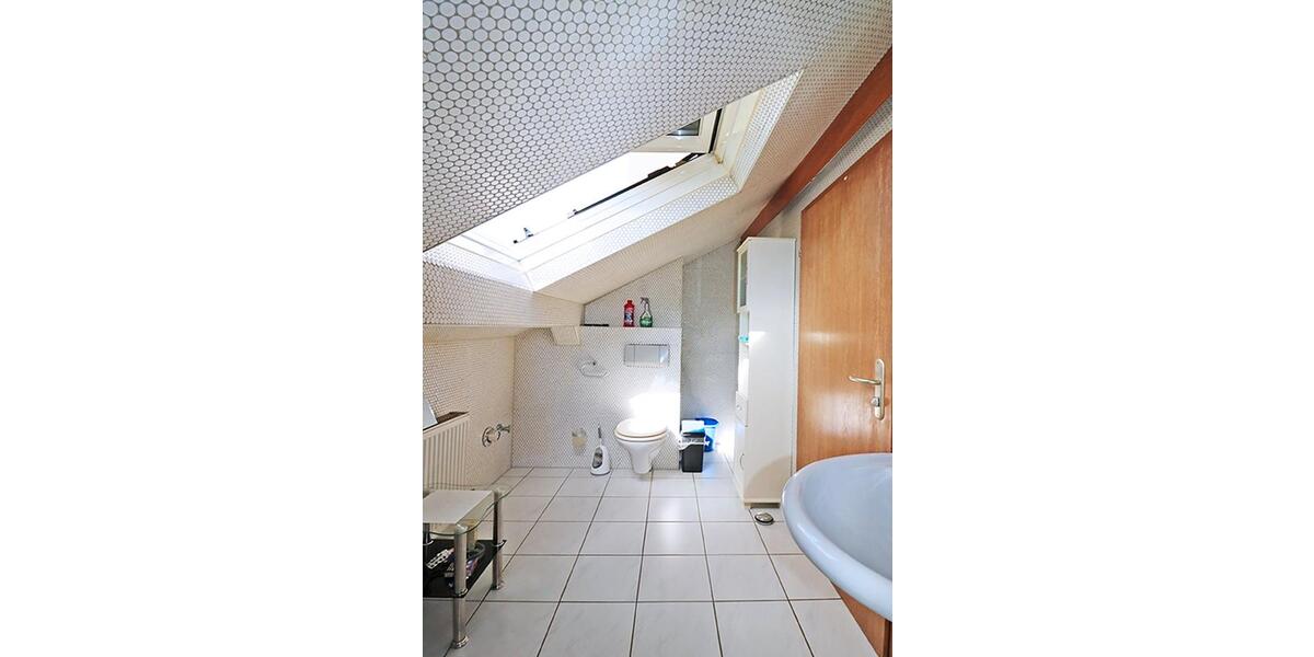 Dachgeschoßwohnung Göppingen Faurndau - 1 Zimmer, 39 m&sup2;, 110.000&euro; | Angebot:25991040