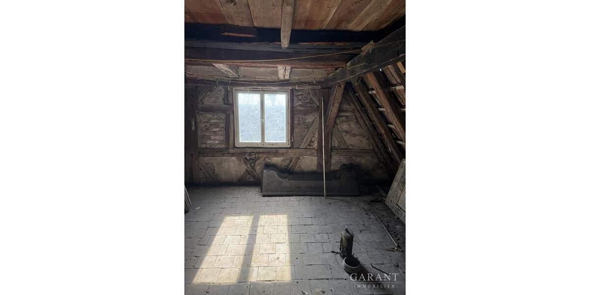 Mehrfamilienhaus, Wohnhaus Fellbach Schmiden - 8 Zimmer, 129 m&sup2;, 280.000&euro; | Angebot:25899894