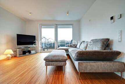 Wohnung Stuttgart Feuerbach - 3 Zimmer, 98 m&sup2;, 1.910&euro; | Angebot:26005338