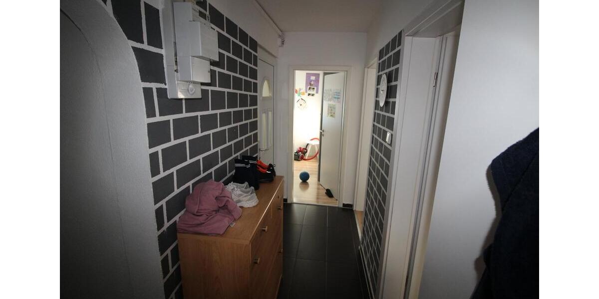 Mehrfamilienhaus, Wohnhaus Stuttgart Stuttgart-Süd - 9 Zimmer, 163 m&sup2;, 575.000&euro; | Angebot:26058984