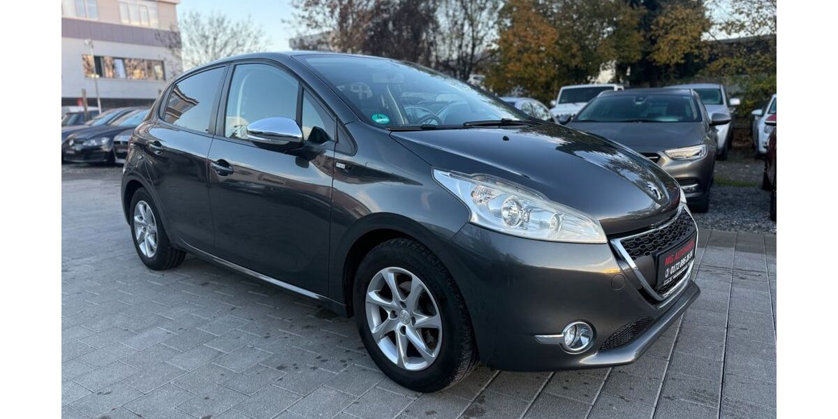 Peugeot 208 94.624 km 5.999 &euro; Fellbach 70736