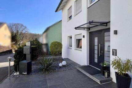 Haus Plochingen - 8 Zimmer, 176 m&sup2;, 659.000&euro; | Angebot:25706124