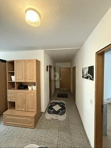 GEPFLEGT, HELL UND GUT GESCHNITTEN IN RUHIGER LAGE - Etagenwohnung Ditzingen | Angebot:26378504