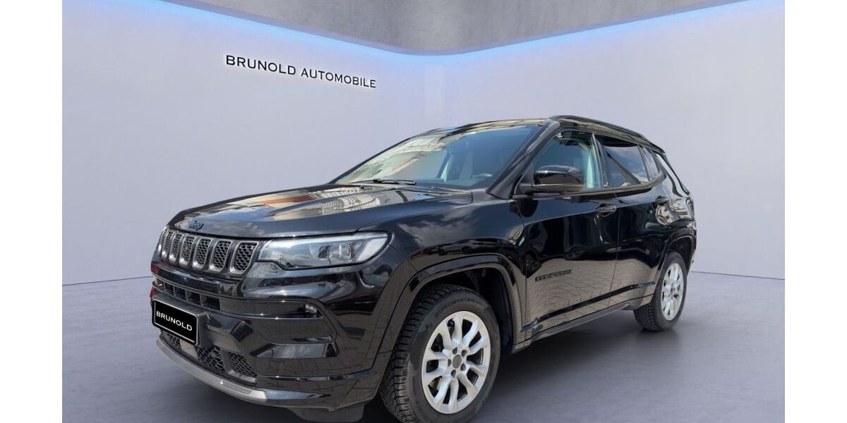 Jeep Compass 44.700 km 24.900 &euro; Stuttgart 70565