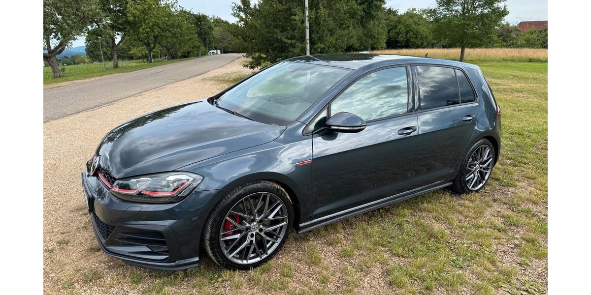 VW Golf 72.004 km 21.000 &euro; Adelberg 73099