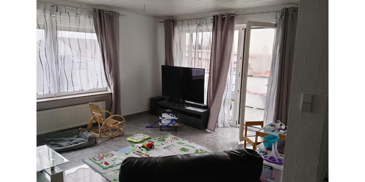 Erdgeschoßwohnung Steinheim an der Murr - 6 Zimmer, 174 m&sup2;, 2.000&euro; | Angebot:25923488