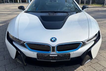 BMW i8 37.500 km 69.999 &euro; Urbach 73660