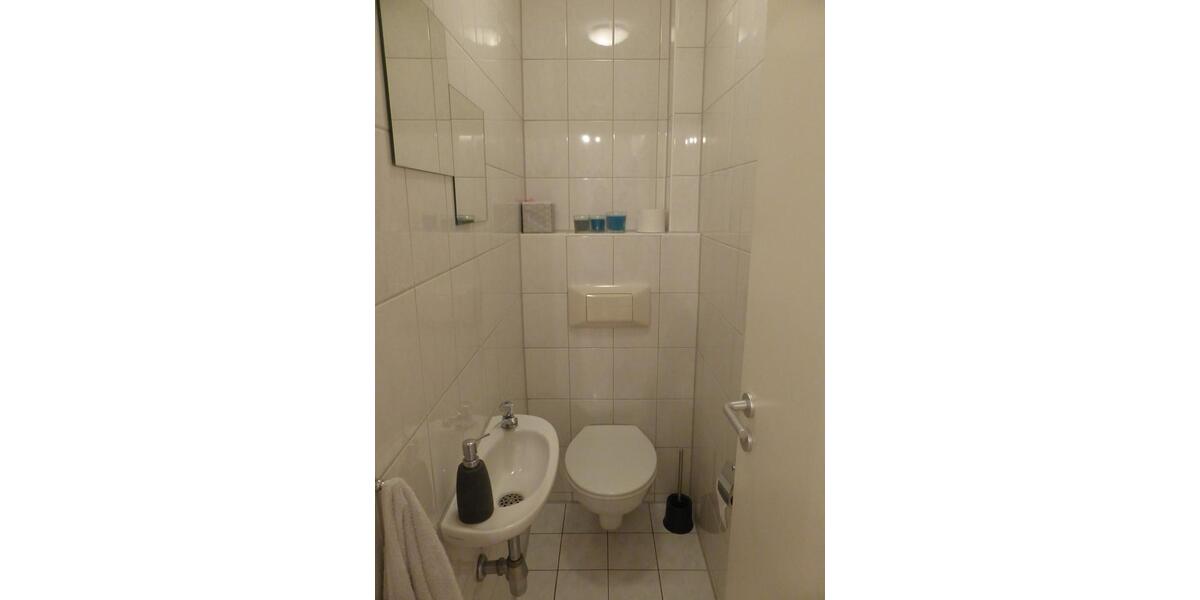 Etagenwohnung Ludwigsburg Oßweil - 3 Zimmer, 75 m&sup2;, 990&euro; | Angebot:26681910
