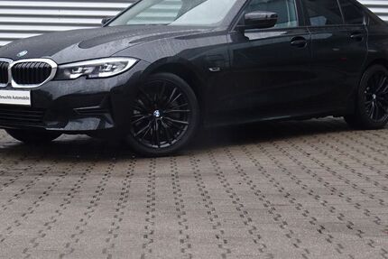 BMW 320 61.951 km 25.552 &euro; Bietigheim-Bissingen 74321