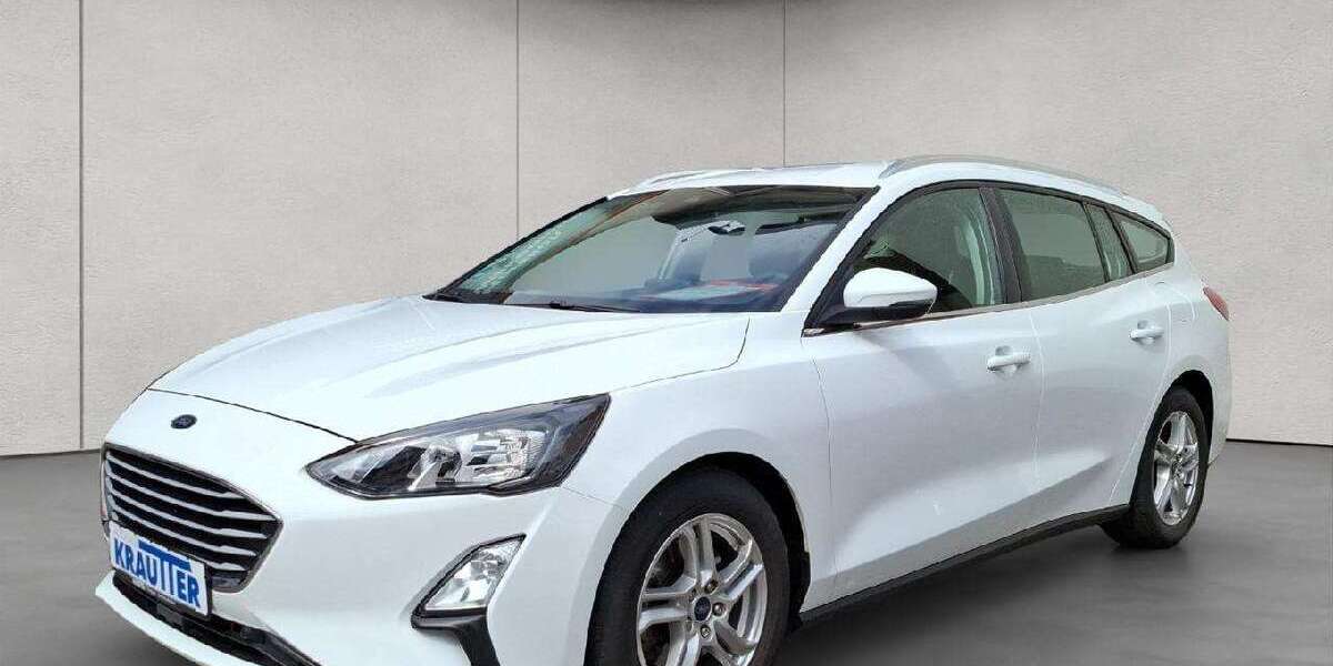 Ford Focus 28.238 km 16.190 &euro; Stuttgart 70327