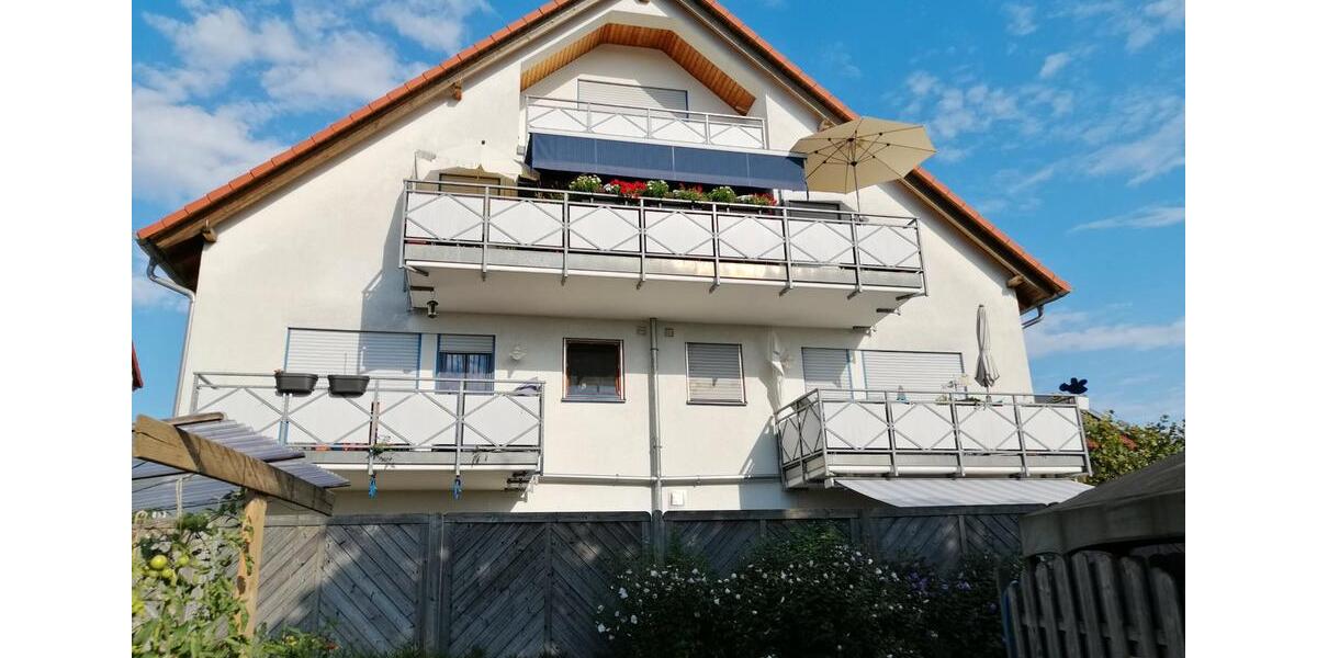 Dachgeschoßwohnung Schwieberdingen - 6.5 Zimmer, 151 m&sup2;, 540.000&euro; | Angebot:26577460