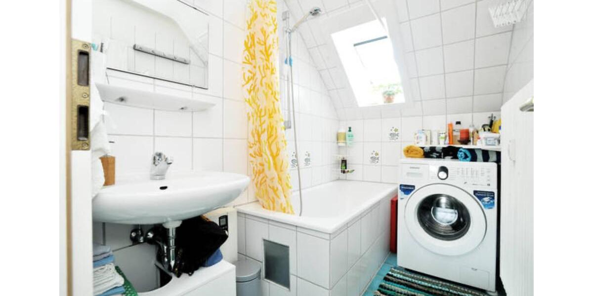 Dachgeschoßwohnung Stuttgart Stuttgart-Ost - 3 Zimmer, 70 m&sup2;, 1.295&euro; | Angebot:25131325