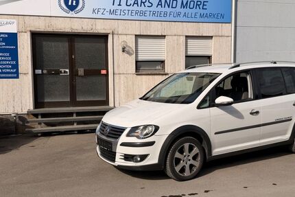 VW Touran 143.000 km 5.999 &euro; Ilsfeld 74360